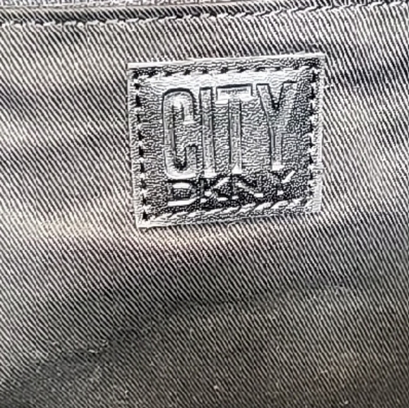 DKNYC Black Structured Tote Bag with Wool Inserts - Picture 2 of 13